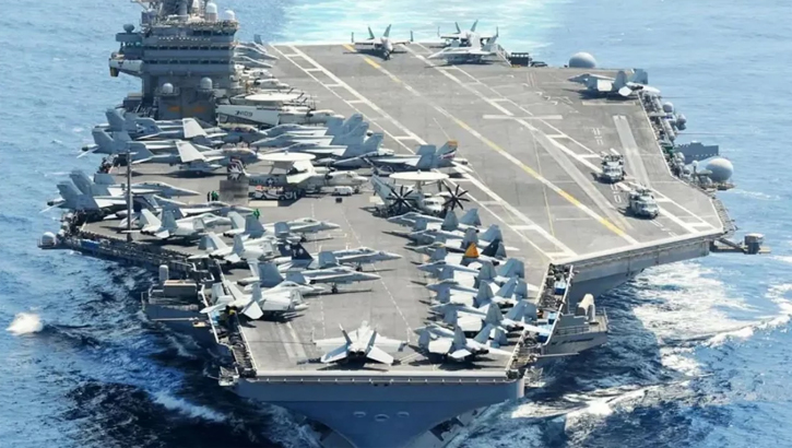 ইরানের উপকূল থেকে ২০০ কিমি দূরে মার্কিন বিমানবাহী রণতরি ও দুই যুদ্ধজাহাজ